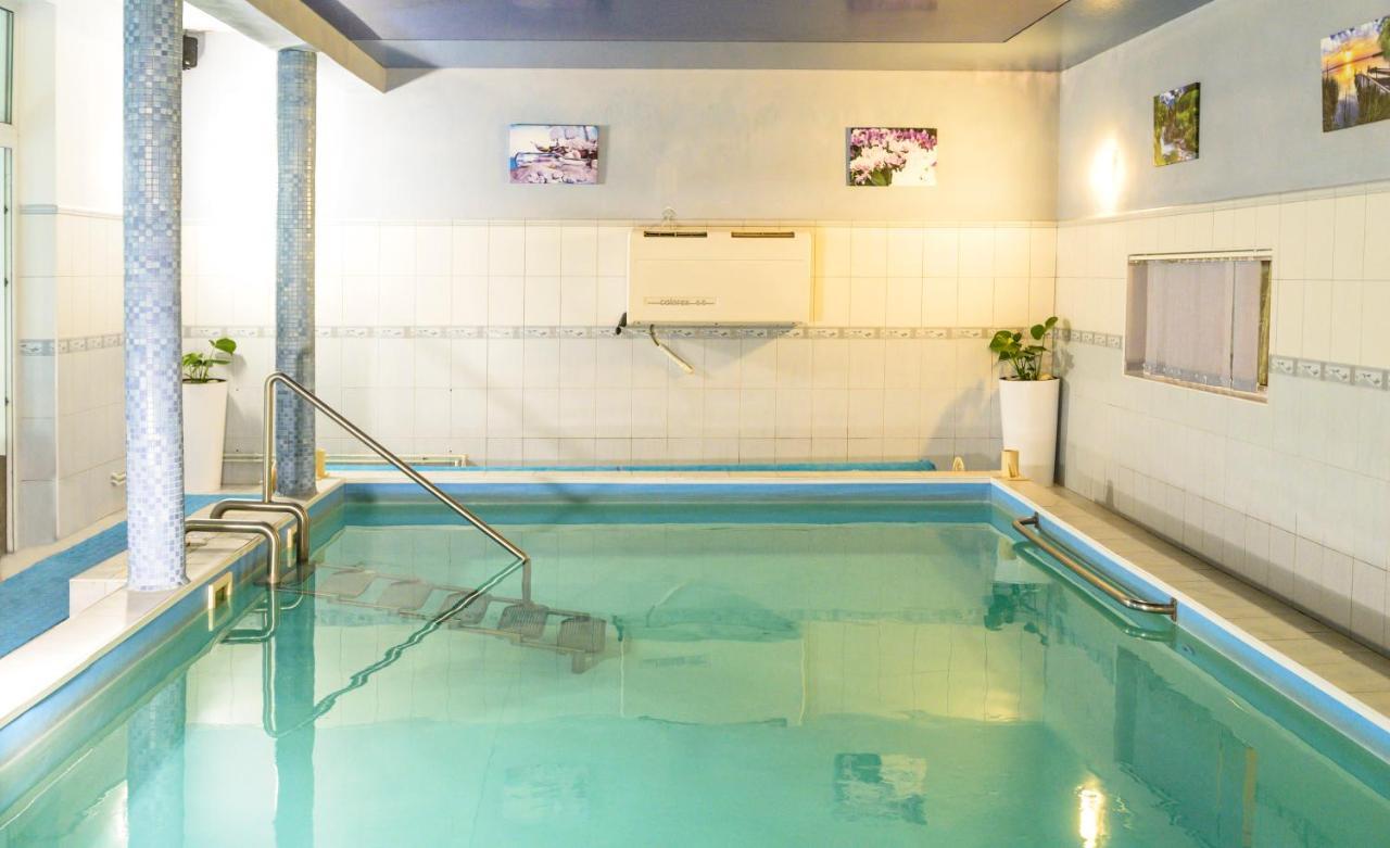 ביטוב Centrum Ulan Spa מראה חיצוני תמונה