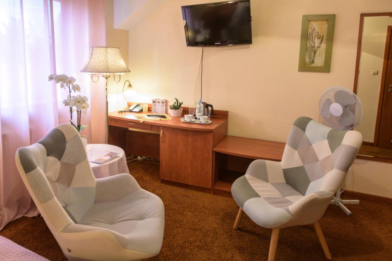 ביטוב Centrum Ulan Spa מראה חיצוני תמונה