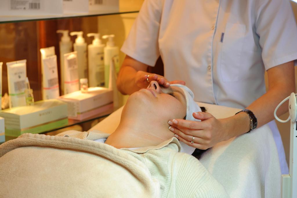 ביטוב Centrum Ulan Spa מראה חיצוני תמונה